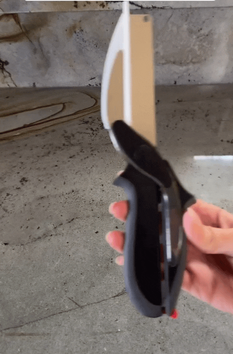 لوحة تقطيع inox مع مقص 2 في 1